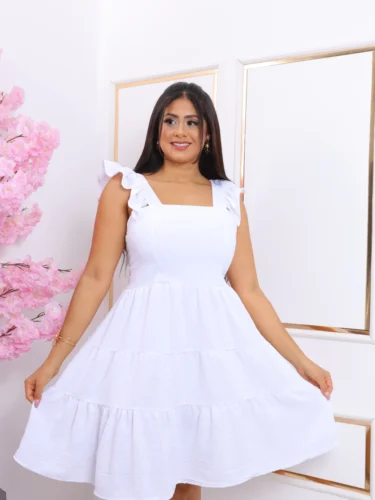 Vestido Feminino Forrado com Alça e Babado Saia Três Marias