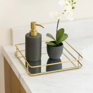 Bandeja Espelhada Decorativa Dani Quadrada 18x18cm para Lavabo, Decoração e Organização de Ambientes