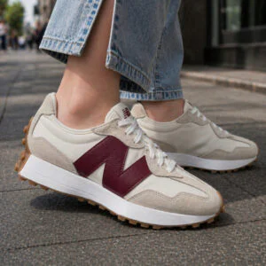 Tênis New Balance Feminino 327 Casual Dia A Dia Estilo Retrô